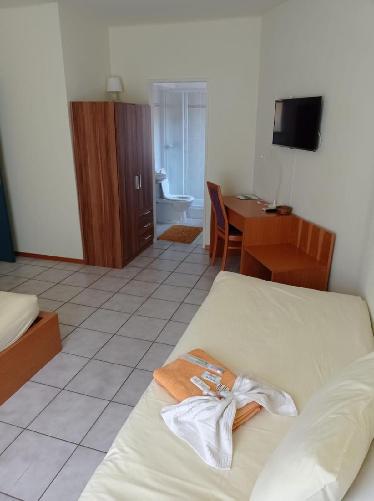 Hotel Ristorante Camoghe Isone Екстериор снимка